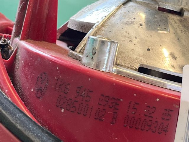 bontott VW GOLF V Bal Belső Hátsó Lámpa