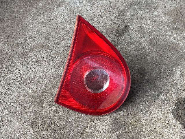 bontott VW GOLF V Bal Belső Hátsó Lámpa