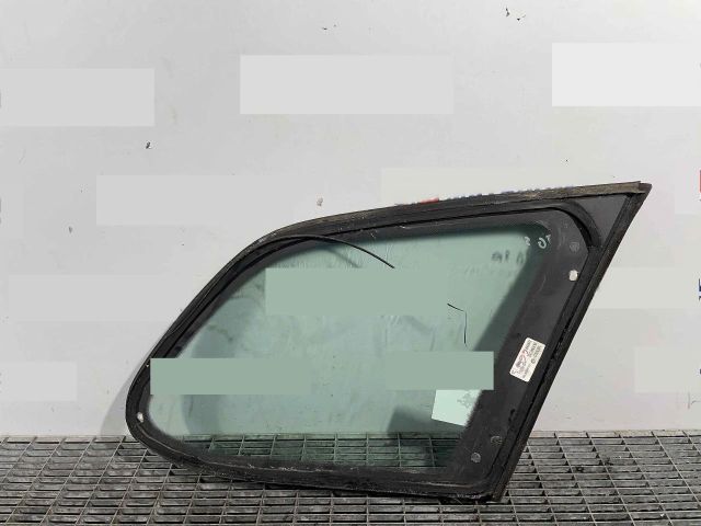 bontott VW GOLF V Bal C Oszlop