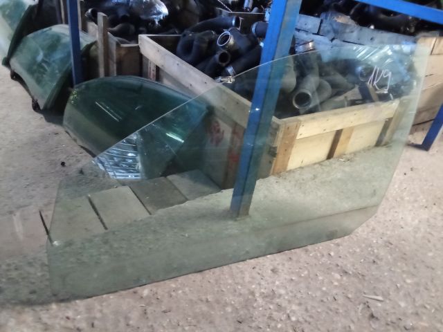 bontott VW GOLF V Bal első Ablak