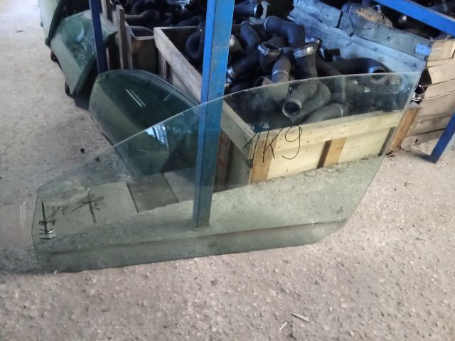 bontott VW GOLF V Bal első Ablak