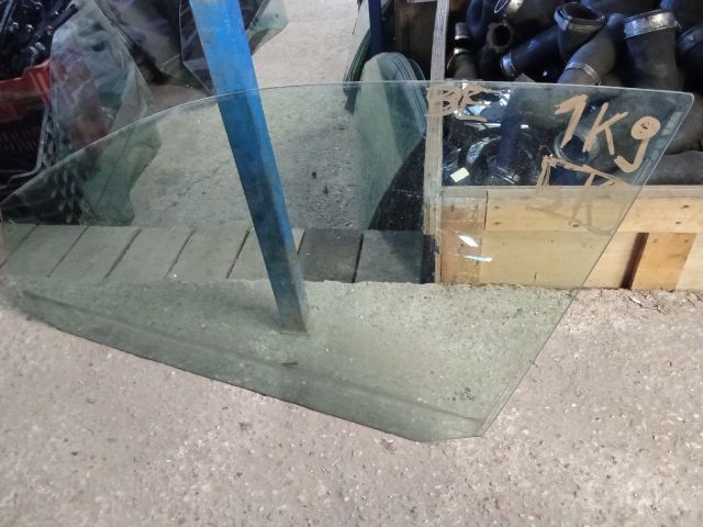 bontott VW GOLF V Bal első Ablak