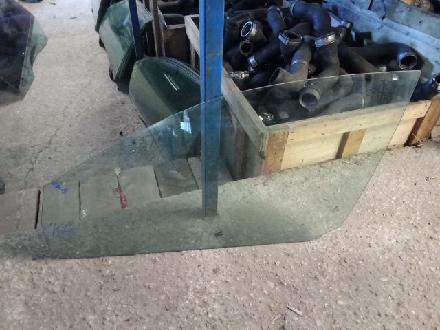 bontott VW GOLF V Bal első Ablak