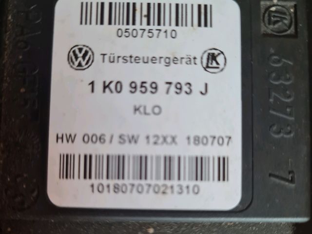 bontott VW GOLF V Bal első Ablakemelő Elektronika