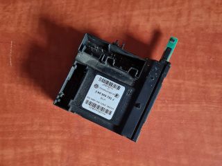 bontott VW GOLF V Bal első Ablakemelő Elektronika