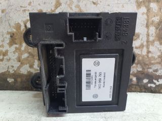 bontott VW GOLF V Bal első Ablakemelő Elektronika