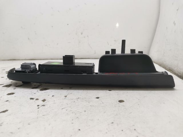 bontott VW GOLF V Bal első Ablakemelő Kapcsoló