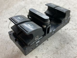 bontott VW GOLF V Bal első Ablakemelő Kapcsoló