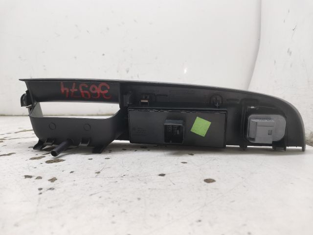 bontott VW GOLF V Bal első Ablakemelő Kapcsoló