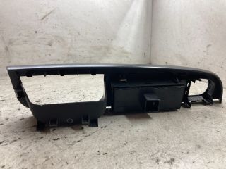 bontott VW GOLF V Bal első Ablakemelő Kapcsoló