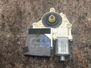 bontott VW GOLF V Bal első Ablakemelő Motor