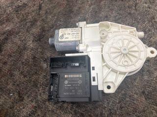 bontott VW GOLF V Bal első Ablakemelő Motor