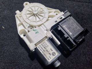 bontott VW GOLF V Bal első Ablakemelő Motor