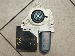 bontott VW GOLF V Bal első Ablakemelő Motor