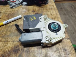 bontott VW GOLF V Bal első Ablakemelő Motor