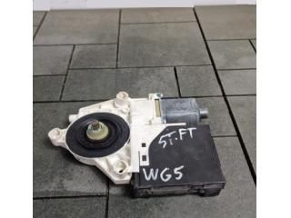 bontott VW GOLF V Bal első Ablakemelő Motor