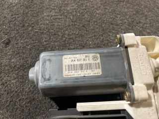 bontott VW GOLF V Bal első Ablakemelő Motor