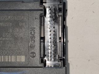 bontott VW GOLF V Bal első Ablakemelő Motor