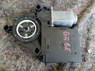 bontott VW GOLF V Bal első Ablakemelő Motor