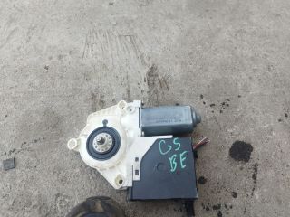 bontott VW GOLF V Bal első Ablakemelő Motor