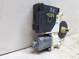 bontott VW GOLF V Bal első Ablakemelő Motor