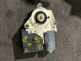 bontott VW GOLF V Bal első Ablakemelő Motor