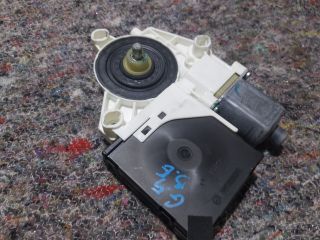 bontott VW GOLF V Bal első Ablakemelő Motor