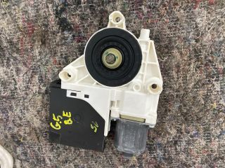 bontott VW GOLF V Bal első Ablakemelő Motor