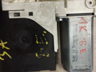 bontott VW GOLF V Bal első Ablakemelő Motor