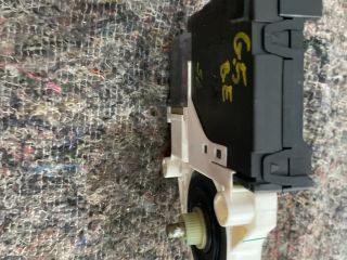 bontott VW GOLF V Bal első Ablakemelő Motor