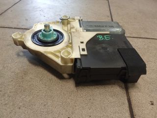 bontott VW GOLF V Bal első Ablakemelő Motor