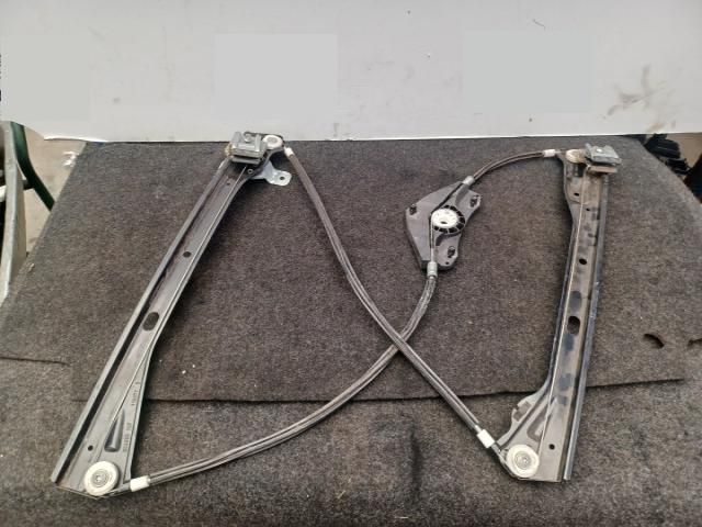 bontott VW GOLF V Bal első Ablakemelő Szerkezet (Elektromos)