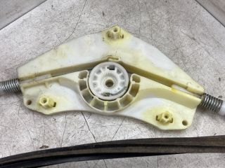 bontott VW GOLF V Bal első Ablakemelő Szerkezet (Elektromos)