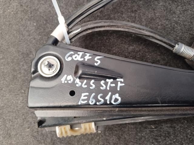 bontott VW GOLF V Bal első Ablakemelő Szerkezet (Elektromos)