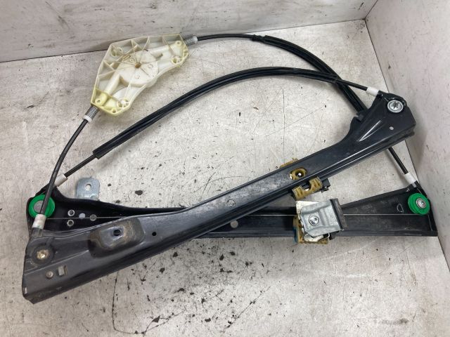 bontott VW GOLF V Bal első Ablakemelő Szerkezet (Elektromos)