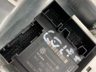 bontott VW GOLF V Bal első Ablakemelő Szerkezet (Elektromos)