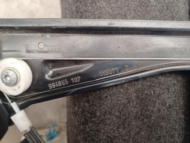 bontott VW GOLF V Bal első Ablakemelő Szerkezet (Elektromos)