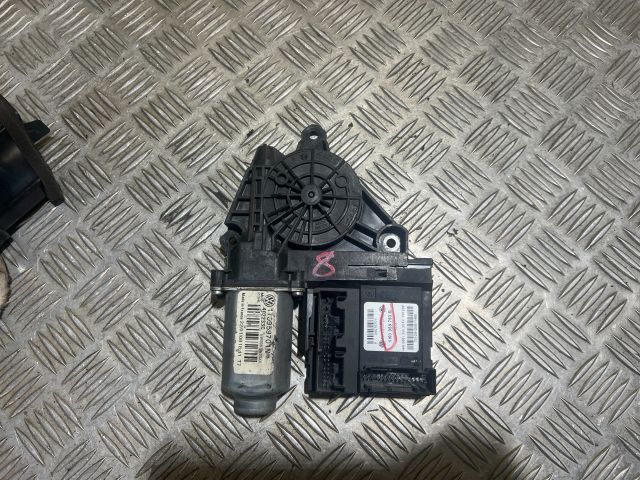 bontott VW GOLF V Bal első Ablakemelő Szerkezet (Elektromos)