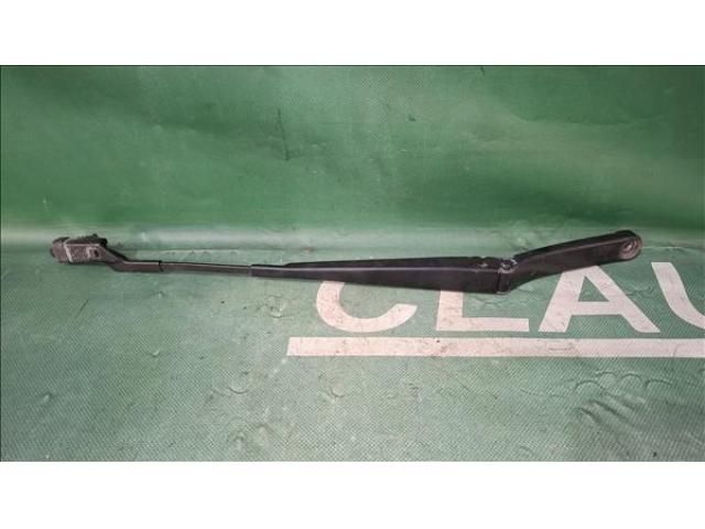 bontott VW GOLF V Bal első Ablaktörlő Kar