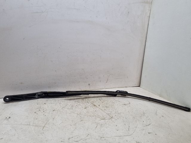 bontott VW GOLF V Bal első Ablaktörlő Kar