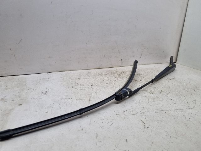 bontott VW GOLF V Bal első Ablaktörlő Kar