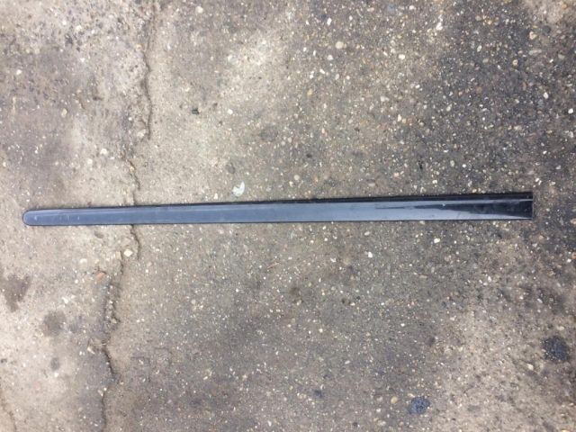 bontott VW GOLF V Bal első Ajtó Díszléc