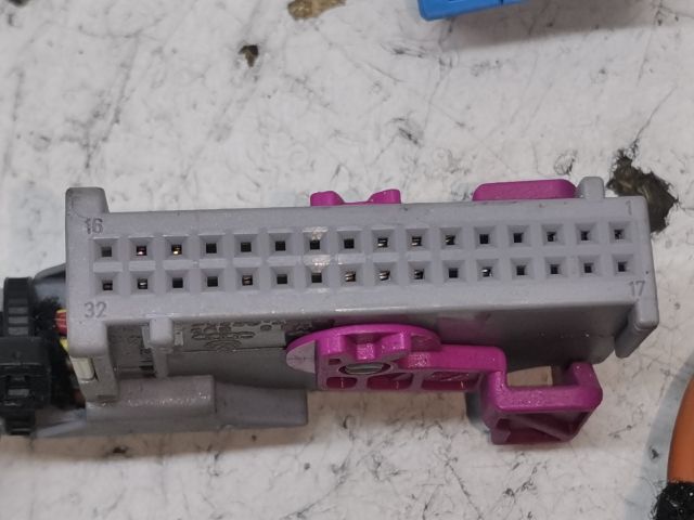 bontott VW GOLF V Bal első Ajtó Kábelköteg