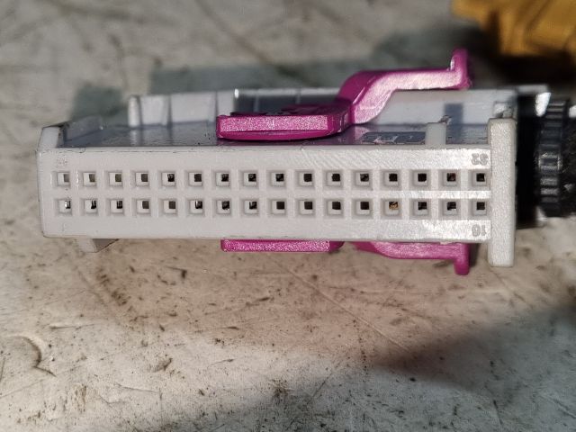 bontott VW GOLF V Bal első Ajtó Kábelköteg