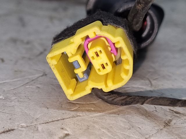 bontott VW GOLF V Bal első Ajtó Kábelköteg