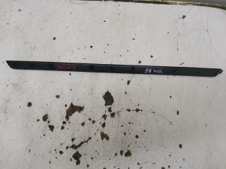 bontott VW GOLF V Bal első Ajtó Kárpit Díszléc