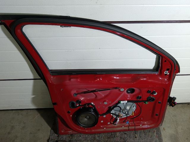 bontott VW GOLF V Bal első Ajtó (Részeivel)