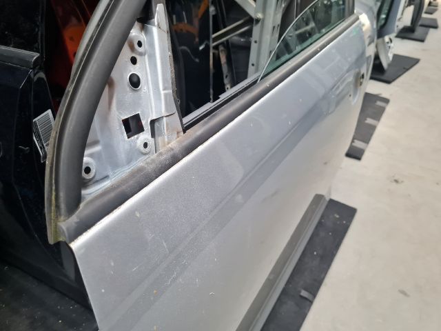 bontott VW GOLF V Bal első Ajtó (Részeivel)