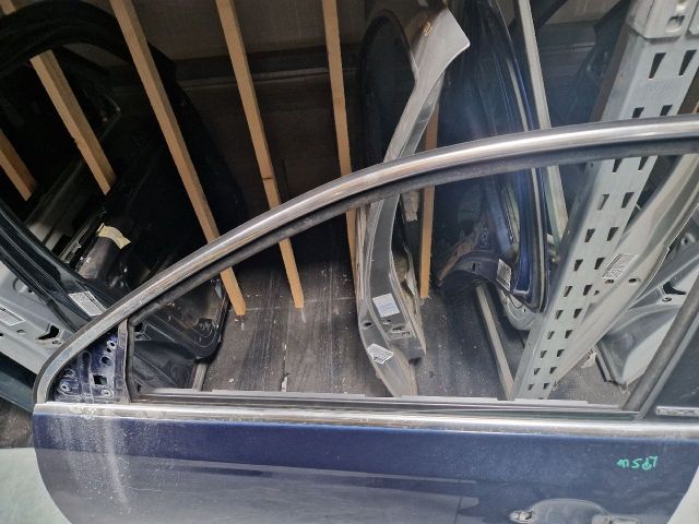 bontott VW GOLF V Bal első Ajtó (Részeivel)