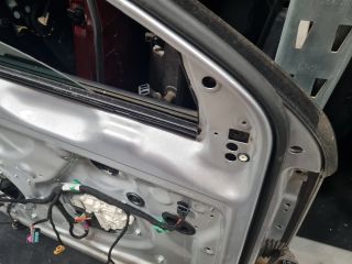 bontott VW GOLF V Bal első Ajtó (Részeivel)